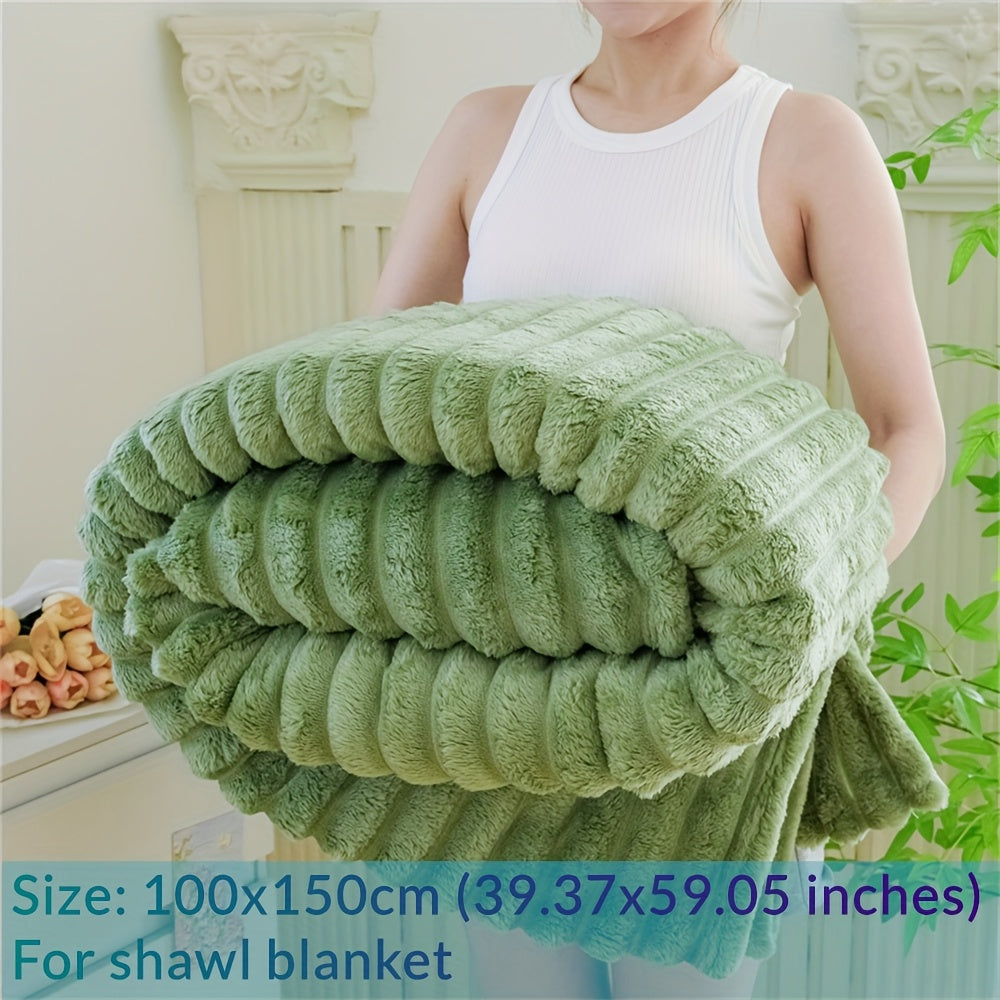 Luxury Faux Rabbit Fur Throw Blanket: Solid Colour Simple Style, Soft, Warm and Comfortable, Suitable for Sofa, Bed, Office and Travel, Multipurpose Gift