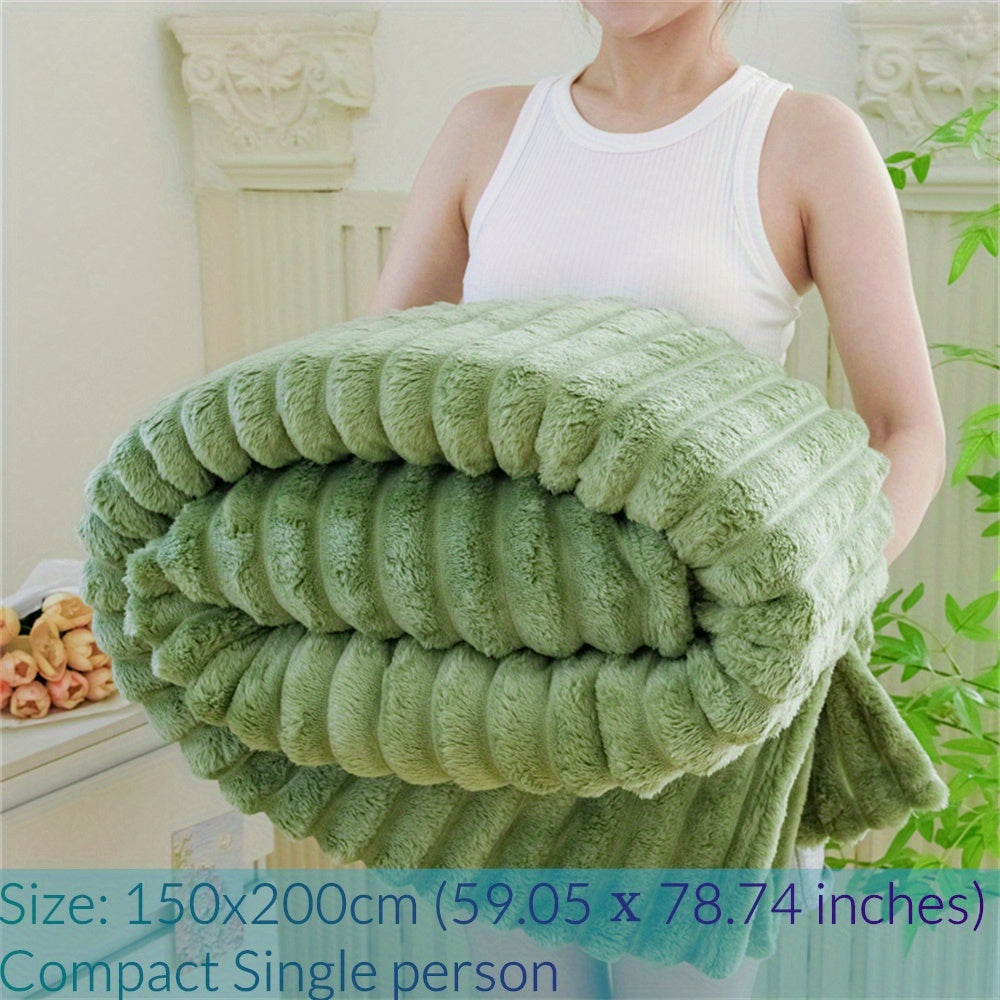 Luxury Faux Rabbit Fur Throw Blanket: Solid Colour Simple Style, Soft, Warm and Comfortable, Suitable for Sofa, Bed, Office and Travel, Multipurpose Gift