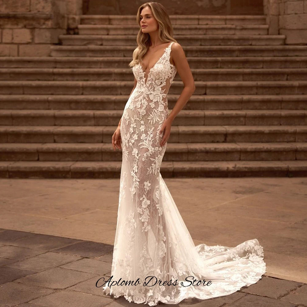 Fashion Deep V-neck Sleeveless Customized Robe de mariée Exquisite Appliques Tulle Wedding Dress Elegant Mermaid Bridal Gowns