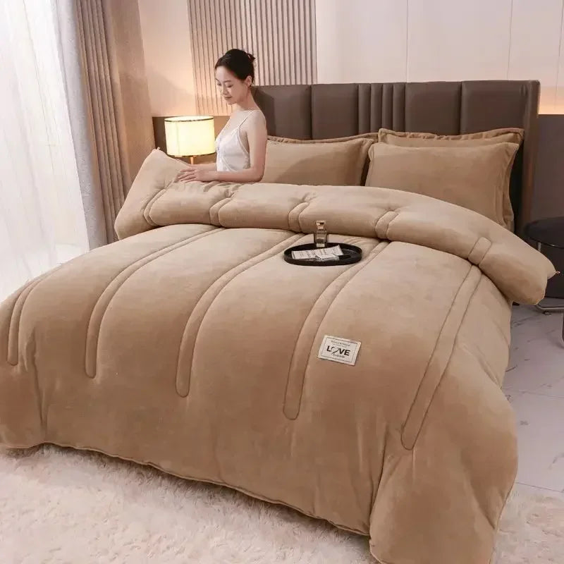 Thermal Winter Lamb Velvet Quilt Thick Flannel and Lamb Double-faced Velvet Wool Blankets Quilts Thick, warm and comfortable