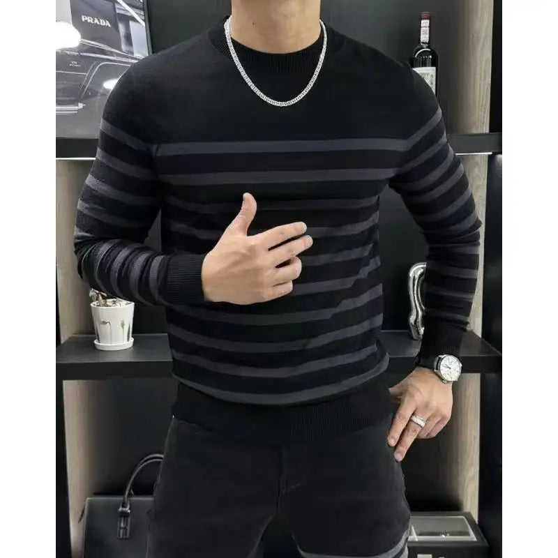 Men's Long Sleeved T-shirt with Fashionable Stripes and Round Neck Versatile and Slim Fit Handsome Top