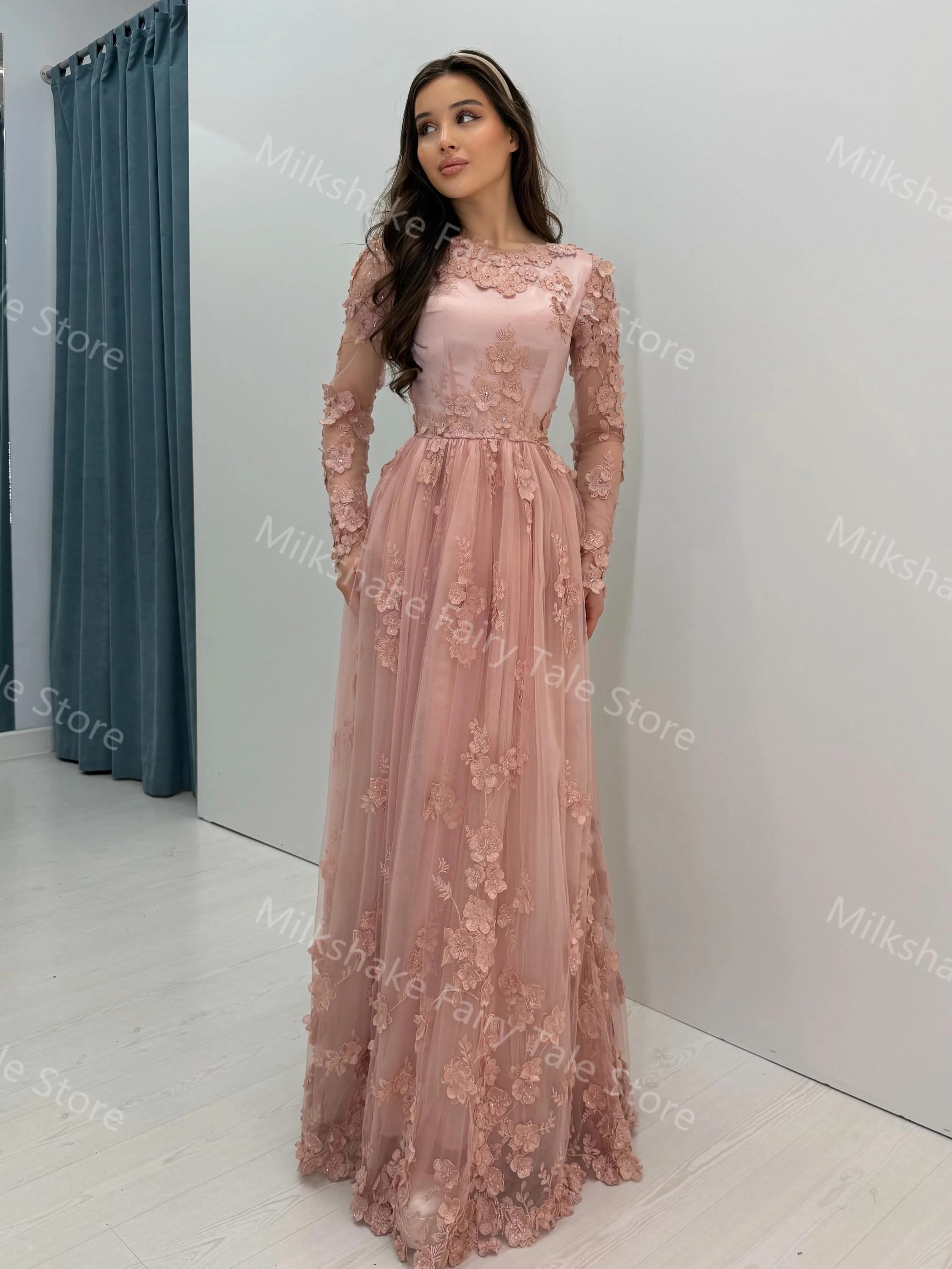 Glamorous Pink Prom Dresses Charming Lace Long Sleeves Evening Dresses Floral Appliqued Customized Special Occasion Dresses