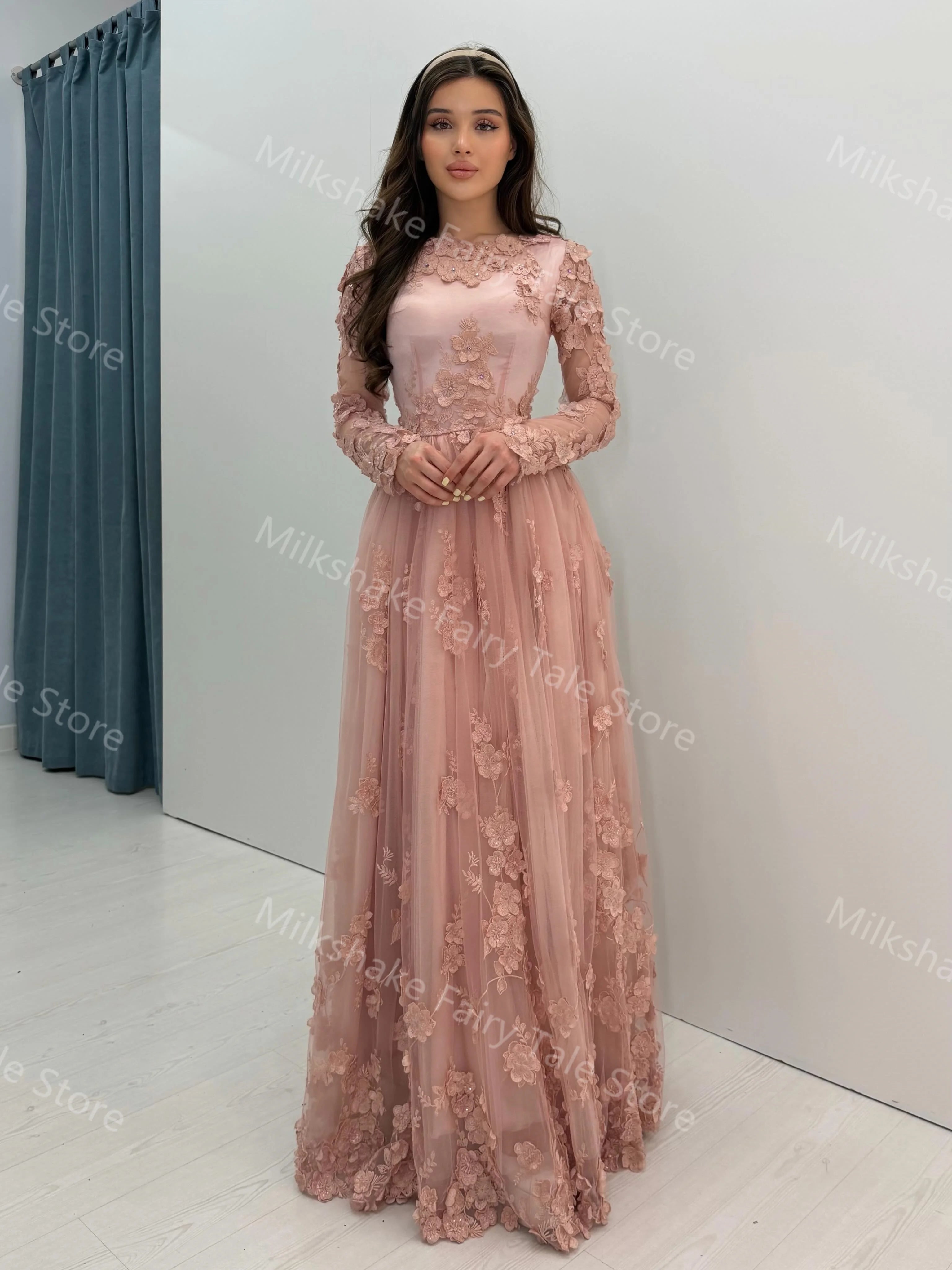 Glamorous Pink Prom Dresses Charming Lace Long Sleeves Evening Dresses Floral Appliqued Customized Special Occasion Dresses