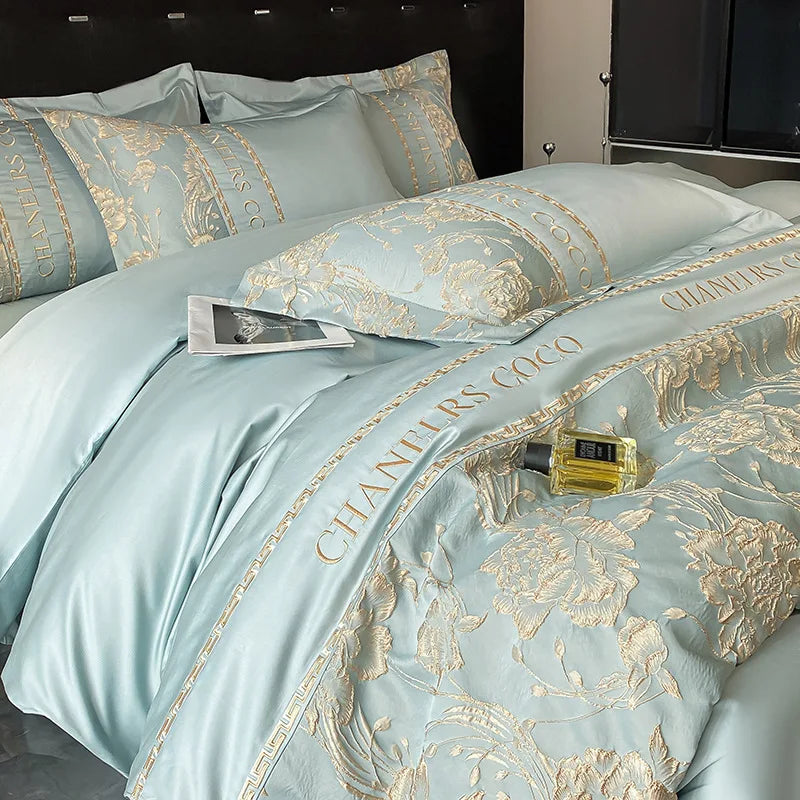 European Bedding Set High-end Luxury Cotton Four-piece Set Cotton Embroidery Quilt Cover Sheets Hats Senior Sense Bedding