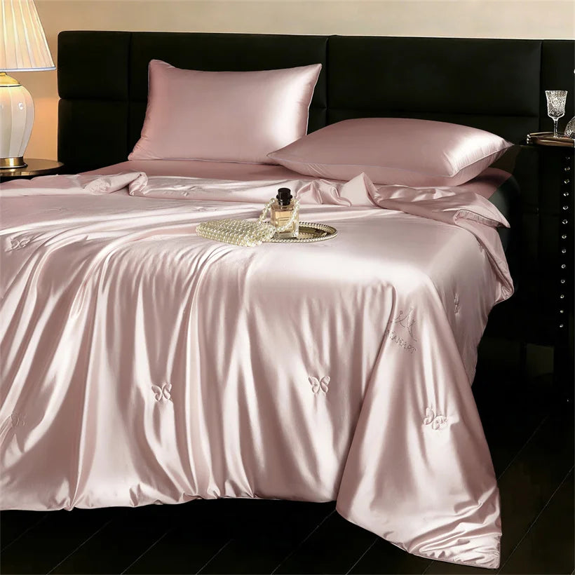 Luxury Mulberry Silk Blanket Summer Quilt Grade A 100% Silk Cooling Blankets Single Double Queen Size Soft Lightweight Comforter