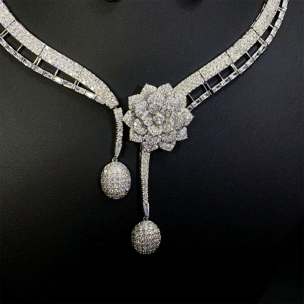 New Ladies Jewellery 2 Pcs Luxury Flower Personalised Necklace Earrings Dress Accessories Summer Prom Wedding Party Gift M-427