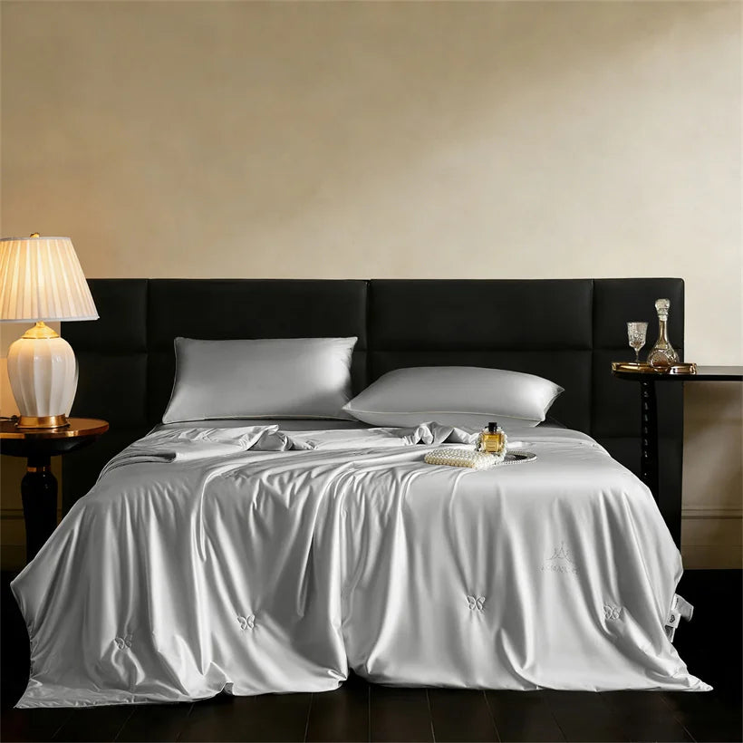 Luxury Mulberry Silk Blanket Summer Quilt Grade A 100% Silk Cooling Blankets Single Double Queen Size Soft Lightweight Comforter