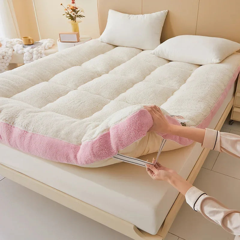 Exquisite Classic Lamb fleece mattress soft cushion milk fleece mattress mattress household autumn and winter mattress thickened