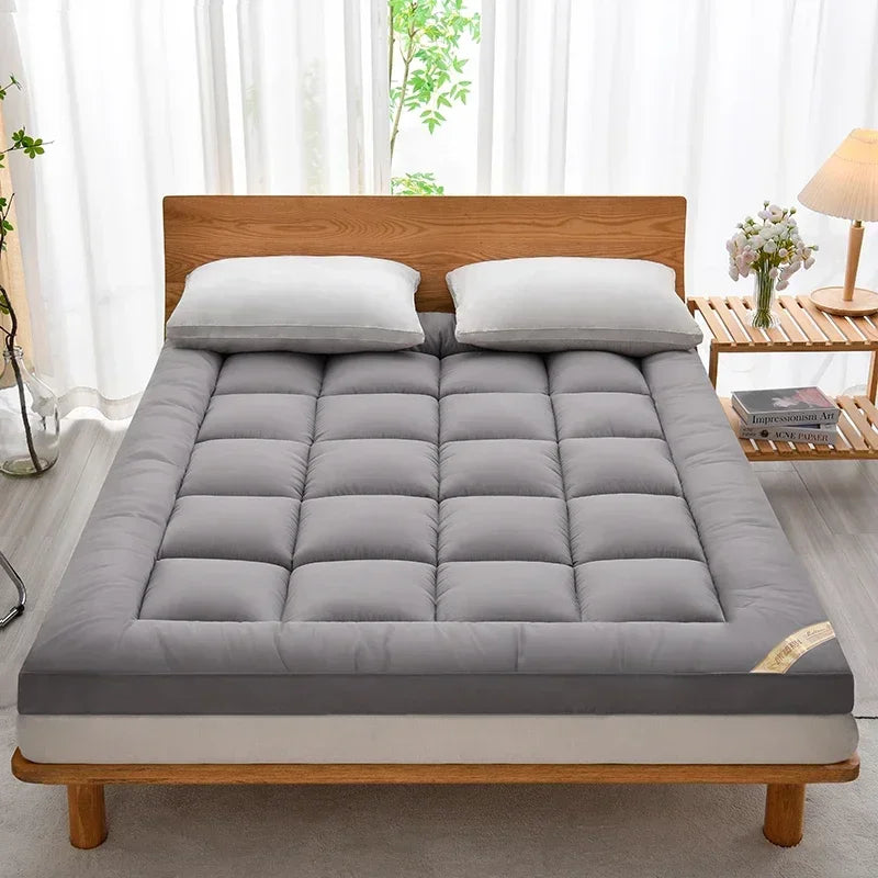 Four Season Can Be Used Queen Mattress Pad Soft Thicken Quilted Mattress Toppers Living Room or Car Sleeping Mats Field Camp Mat