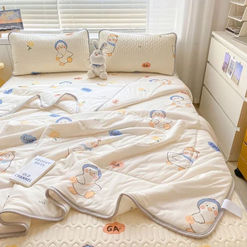 Cooling Summer Comforter Bedding Sets Double Sided Cool Feeling Fabric Duvet Summer Blanket Ice Silk Fitted Sheet and Pillowcase