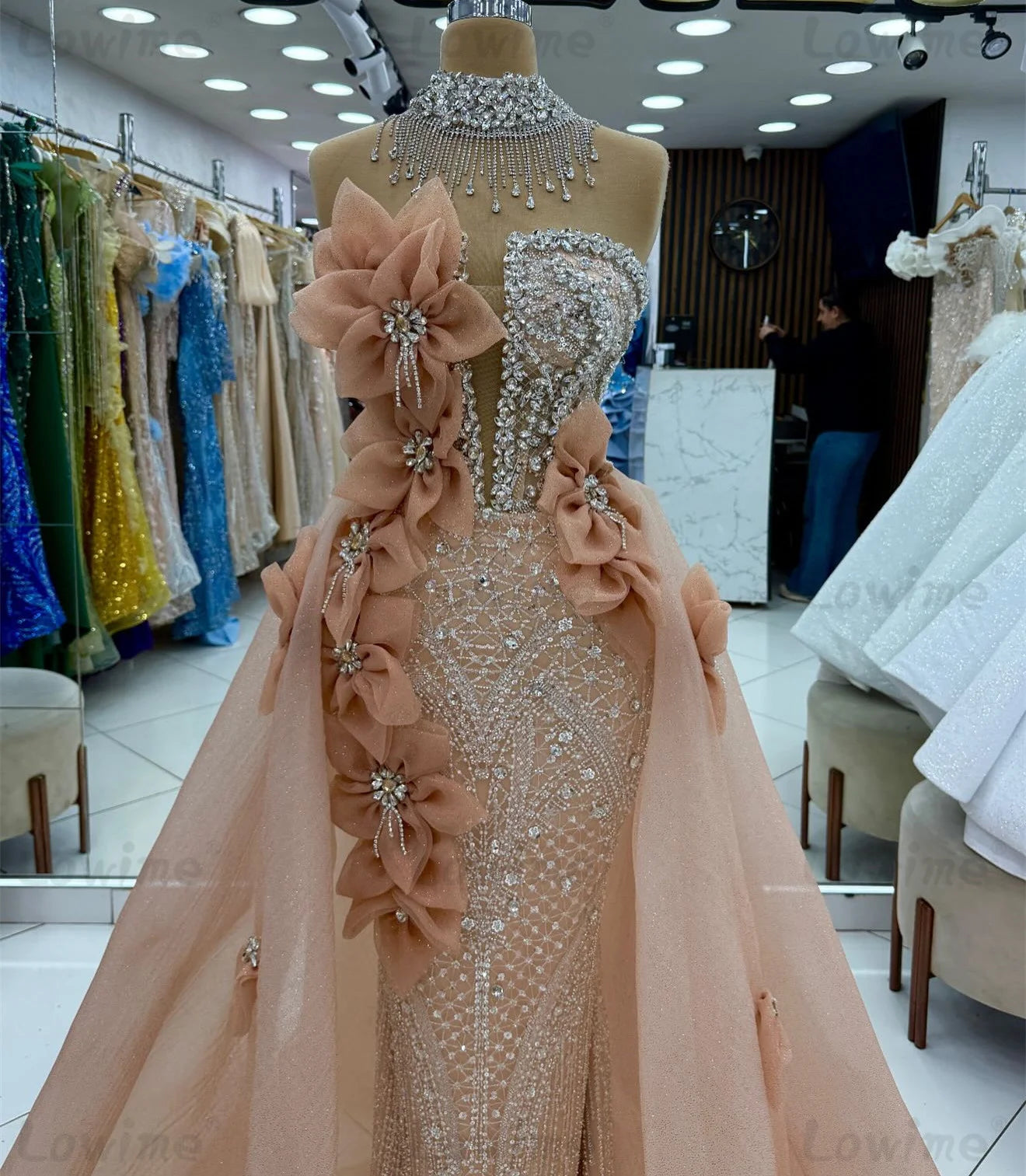 High Fashion Women Evening Dresses with Overskirt Customized Crystal Flowers Long Prom Dresses Arabic Wedding Party Gowns 2026