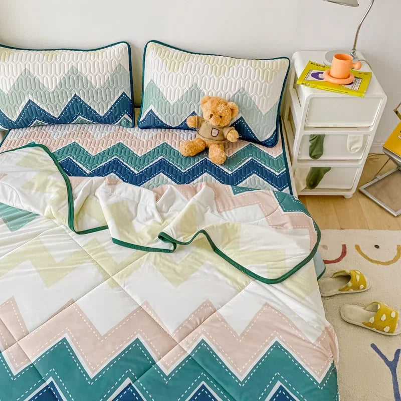 Cooling Summer Comforter Bedding Sets Double Sided Cool Feeling Fabric Duvet Summer Blanket Ice Silk Fitted Sheet and Pillowcase