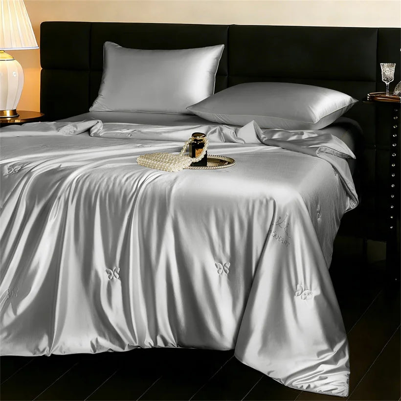 Luxury Mulberry Silk Blanket Summer Quilt Grade A 100% Silk Cooling Blankets Single Double Queen Size Soft Lightweight Comforter