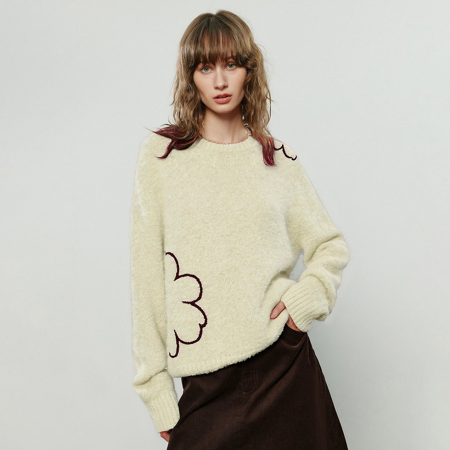 TOYOUTH Women Sweaters 2025 Winter New Crew-neck Loose Glutinous Rice Velvet Texture Flower Embroidery Lazy Atmosphere Tops
