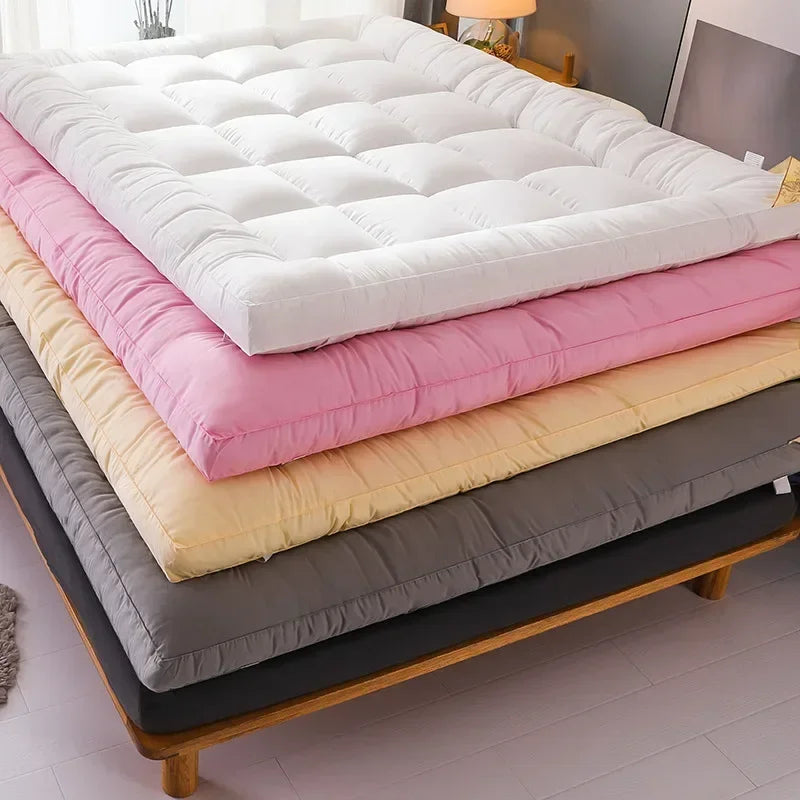 Four Season Can Be Used Queen Mattress Pad Soft Thicken Quilted Mattress Toppers Living Room or Car Sleeping Mats Field Camp Mat