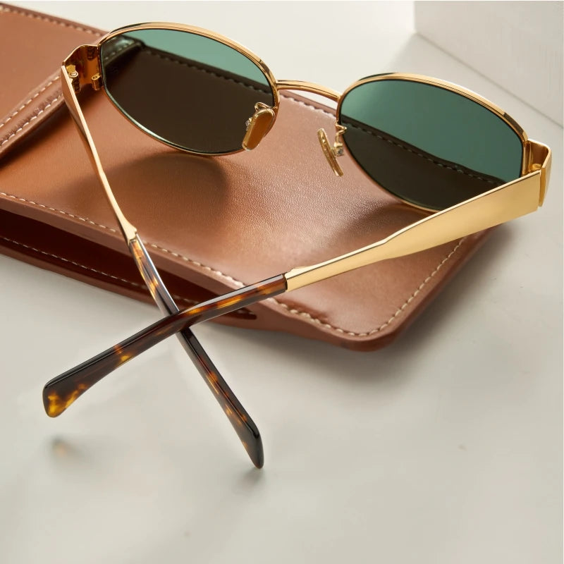 Hot Sale Women Round Sunglasses Brand Designer Metal Frame Shades Eyeware Girls Vintage Fashion Ladies Traveling Sun Glasses