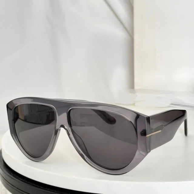 Fashion Large Frame Pilot Sunglasses For Ladies Brand Desinger Men Thick Eyeware Shades Women Oversized Simple SUN GLASSES