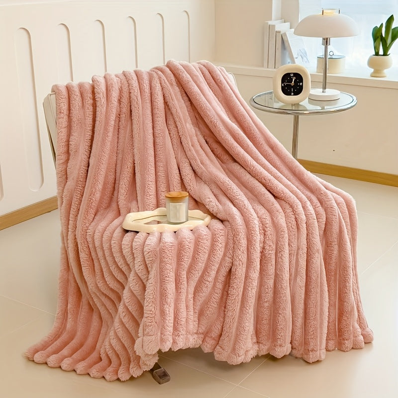 Luxury Faux Rabbit Fur Throw Blanket: Solid Colour Simple Style, Soft, Warm and Comfortable, Suitable for Sofa, Bed, Office and Travel, Multipurpose Gift